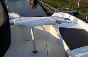 Půjčovna hausbotů, lodí a člunů Baťův kanál levně - Amelie 5