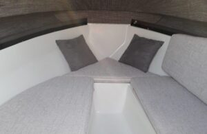 Půjčovna hausbotů, lodí a člunů Baťův kanál levně - Amelie 6