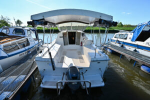 Půjčovna hausbotů, lodí a člunů Baťův kanál levně - Shilla 7